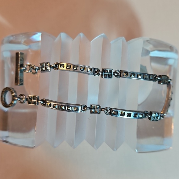 Liz Claiborne Jewelry - Vintage Liz Claiborne hematite bracelet